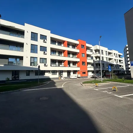 Ivory Residence Studio Deluxe - Free Parking & Self Check-In-2